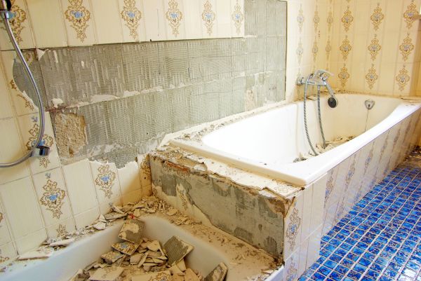 Bathtub Demolition in Round Rock